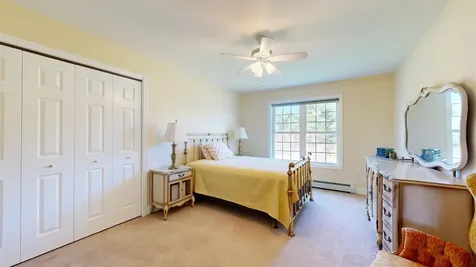 55 Braeside Place Ferrisburgh VT 05473