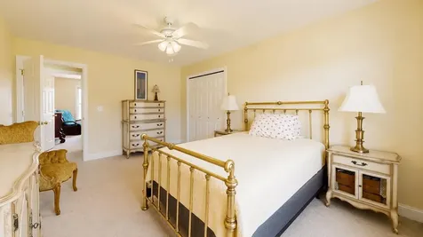 55 Braeside Place Ferrisburgh VT 05473