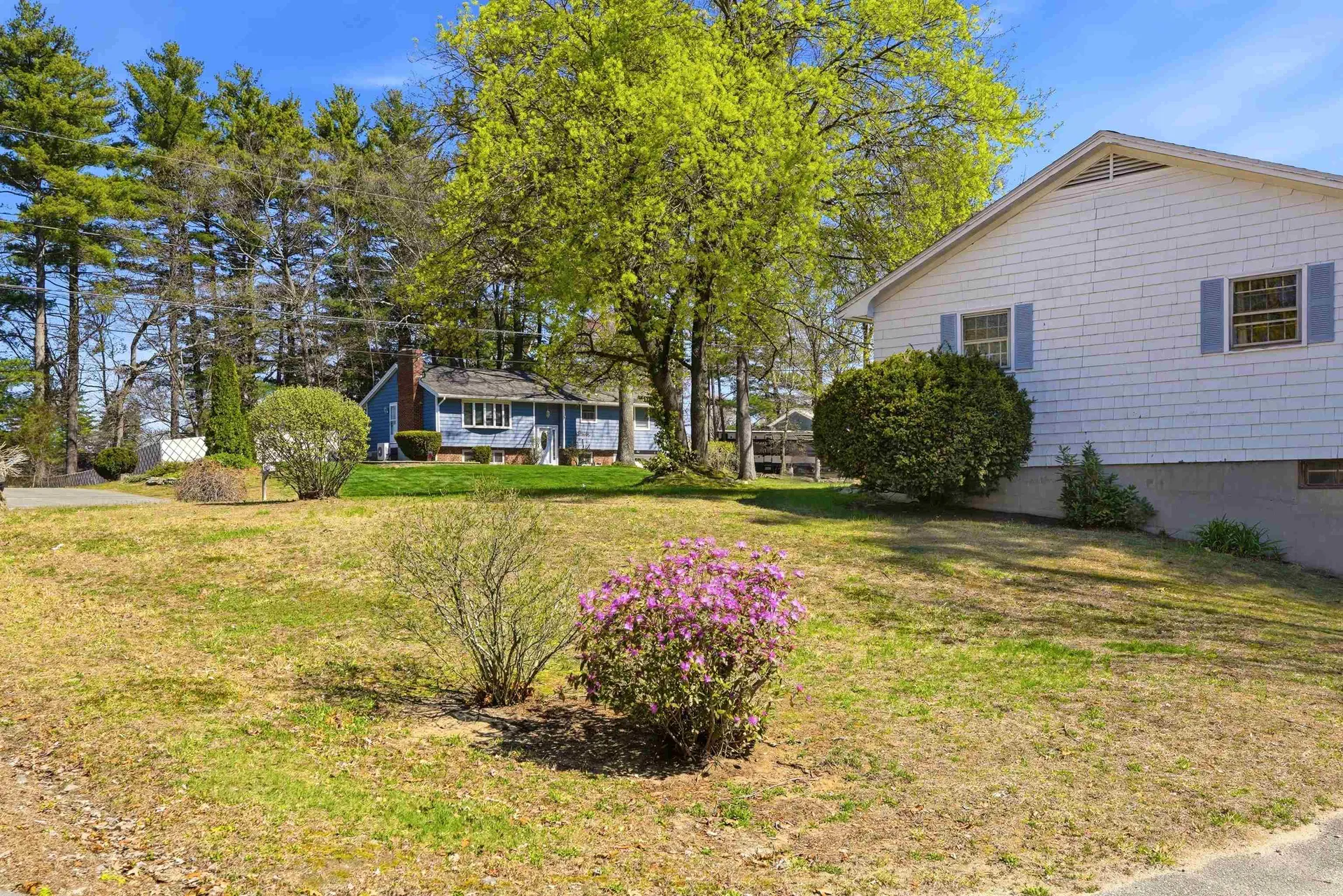 18 Cottonwood Drive Hudson NH 03051