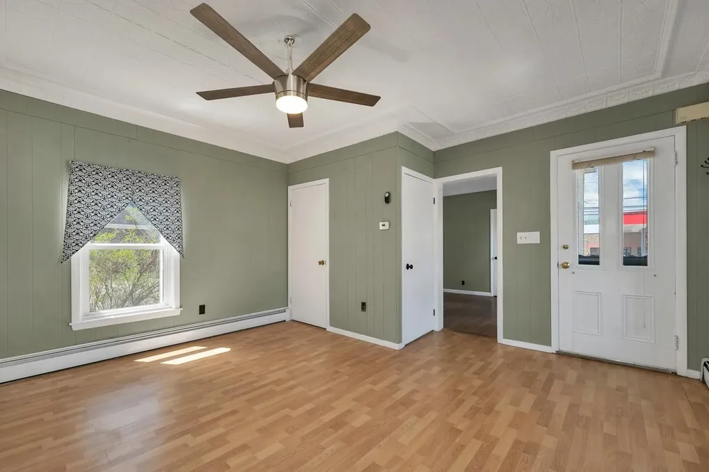 230 Court Street Laconia NH 03246