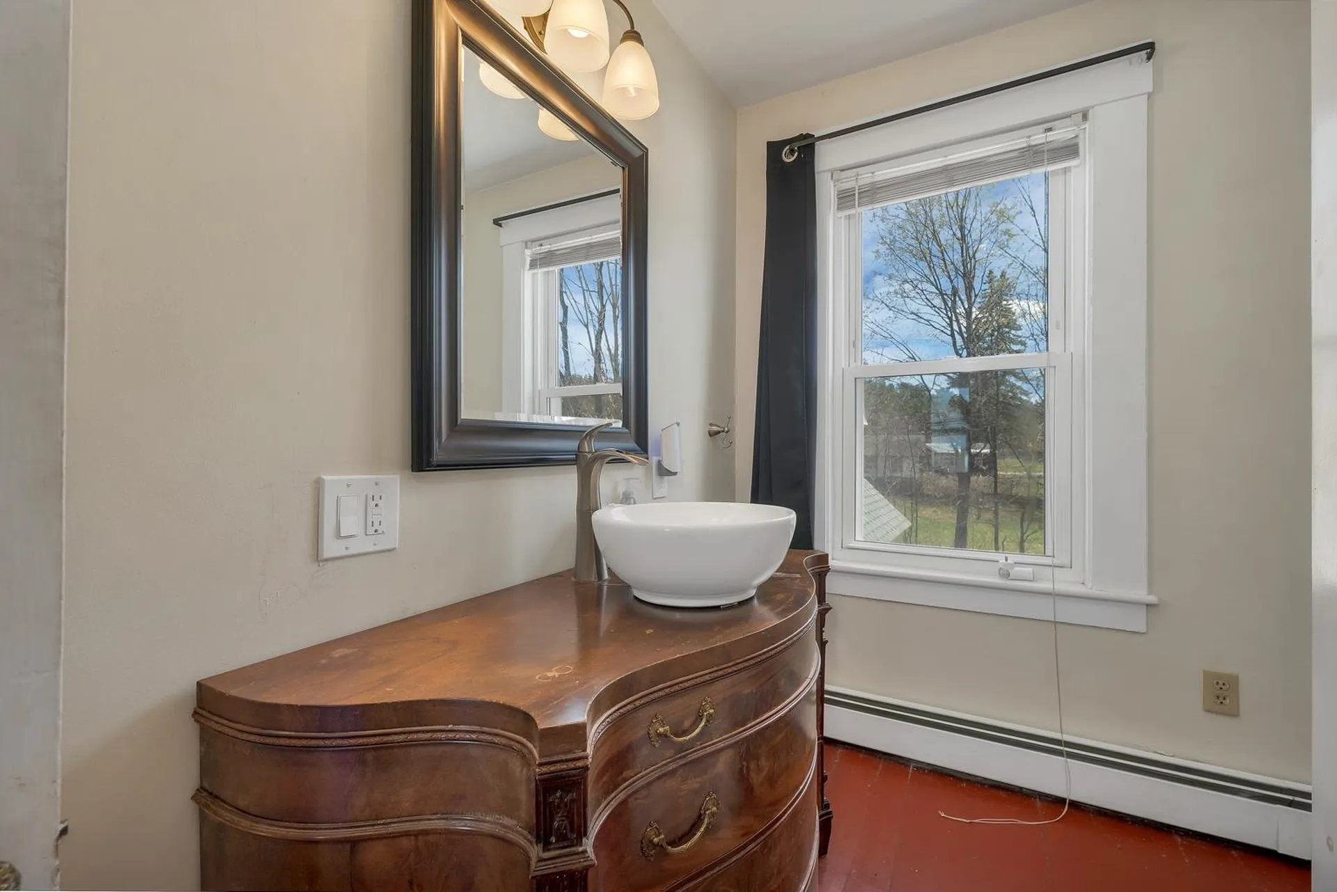 230 Court Street Laconia NH 03246