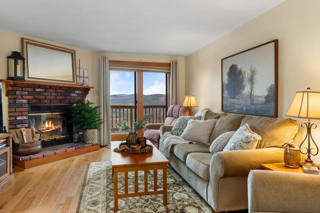 182 Pinnacle Road Campton NH 03223