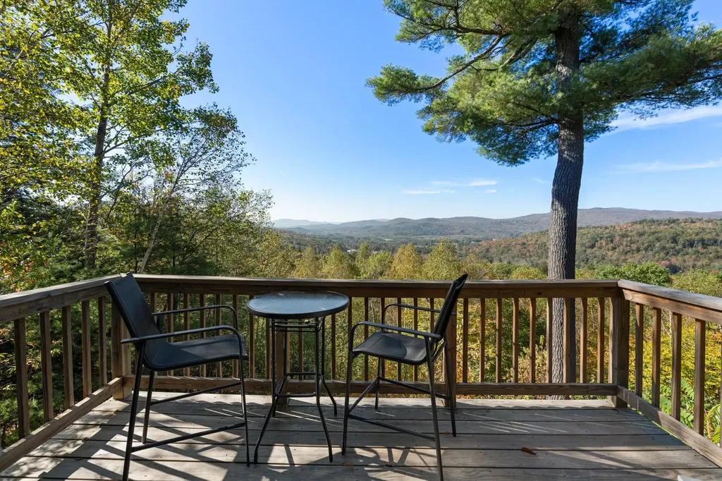 182 Pinnacle Road Campton NH 03223