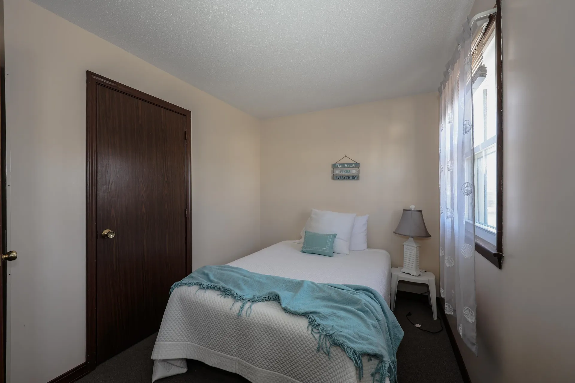 8 Nashua Street Seabrook NH 03874