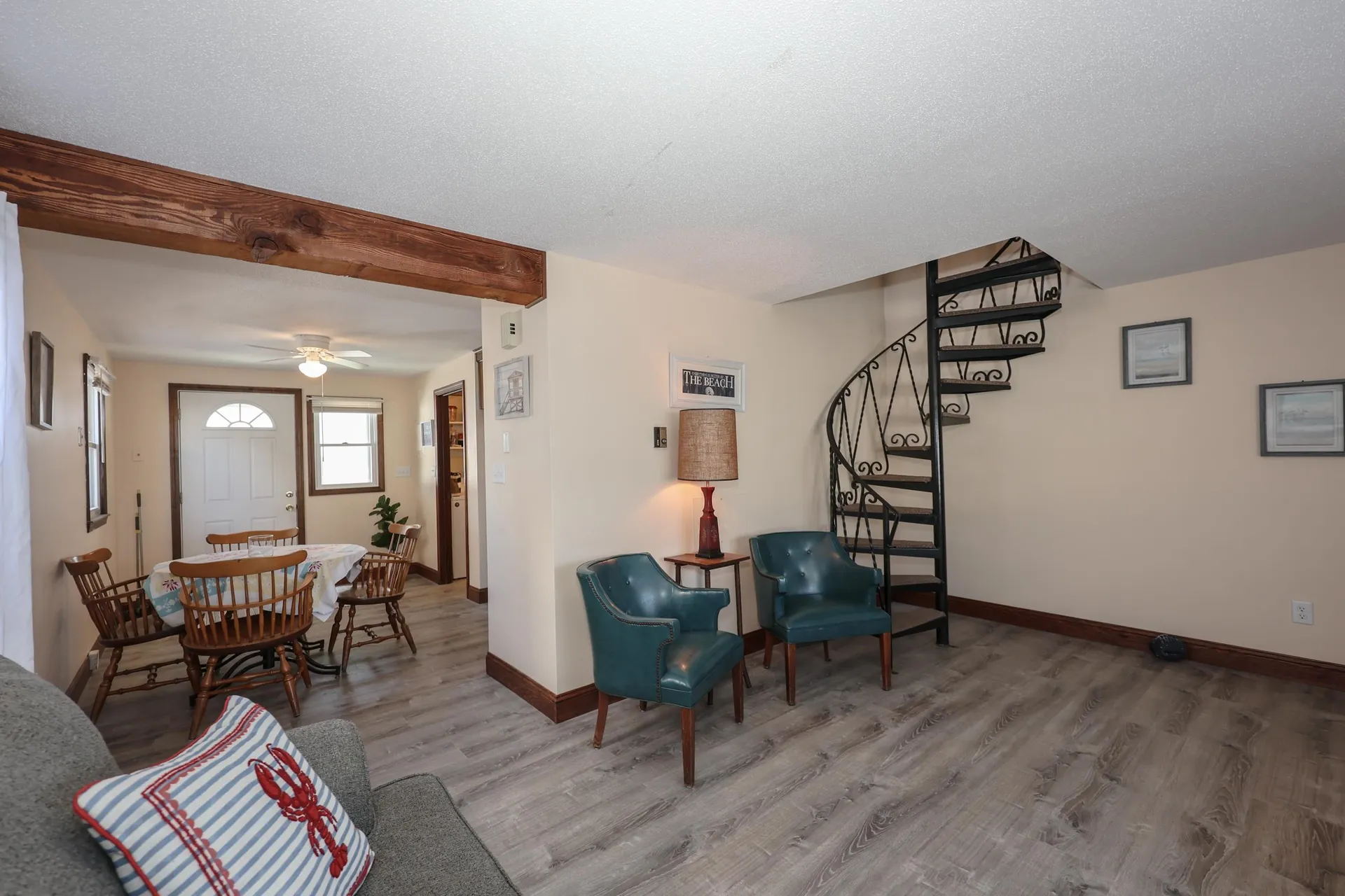 8 Nashua Street Seabrook NH 03874