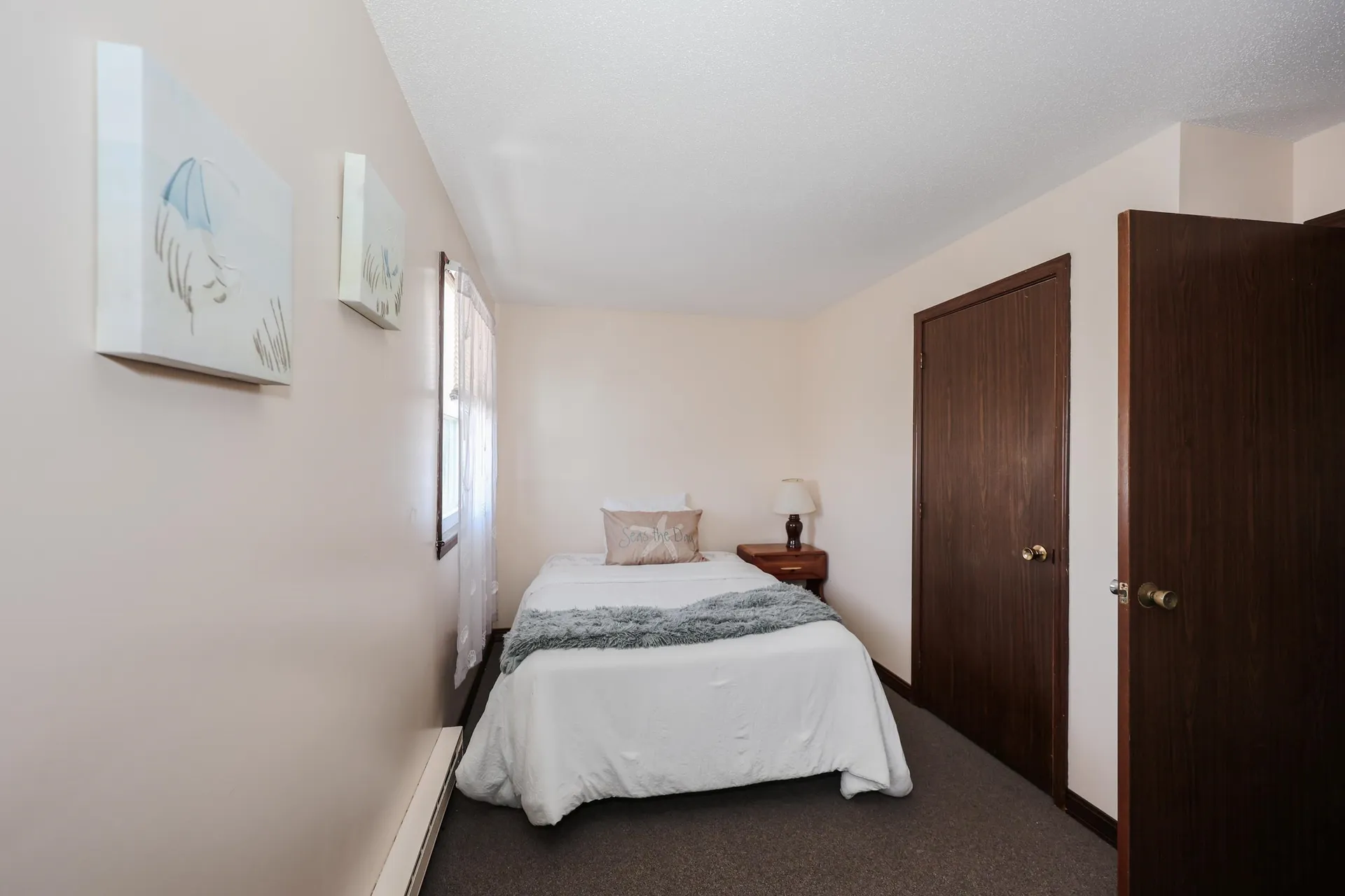 8 Nashua Street Seabrook NH 03874