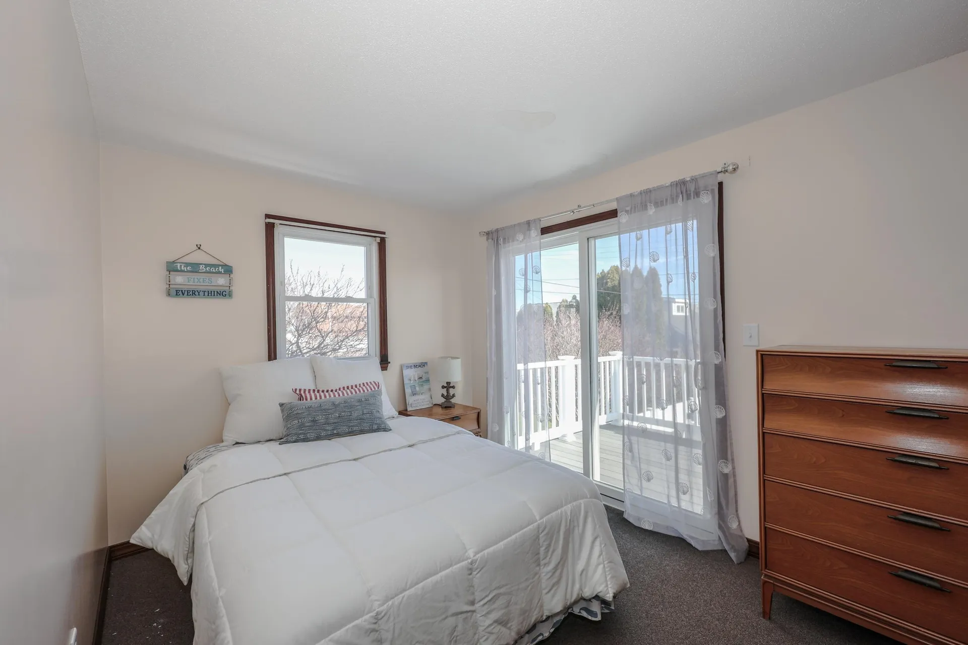 8 Nashua Street Seabrook NH 03874