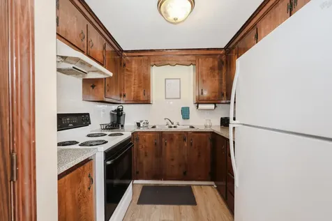 8 Nashua Street Seabrook NH 03874