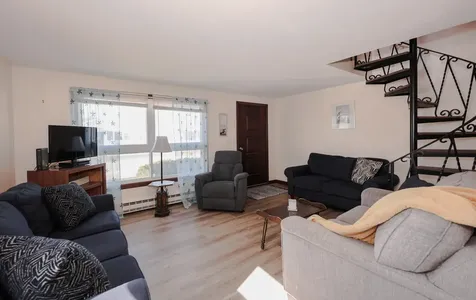 8 Nashua Street Seabrook NH 03874