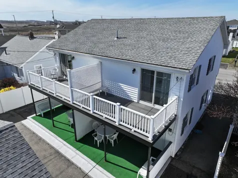 8 Nashua Street Seabrook NH 03874