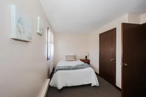 8 Nashua Street Seabrook NH 03874