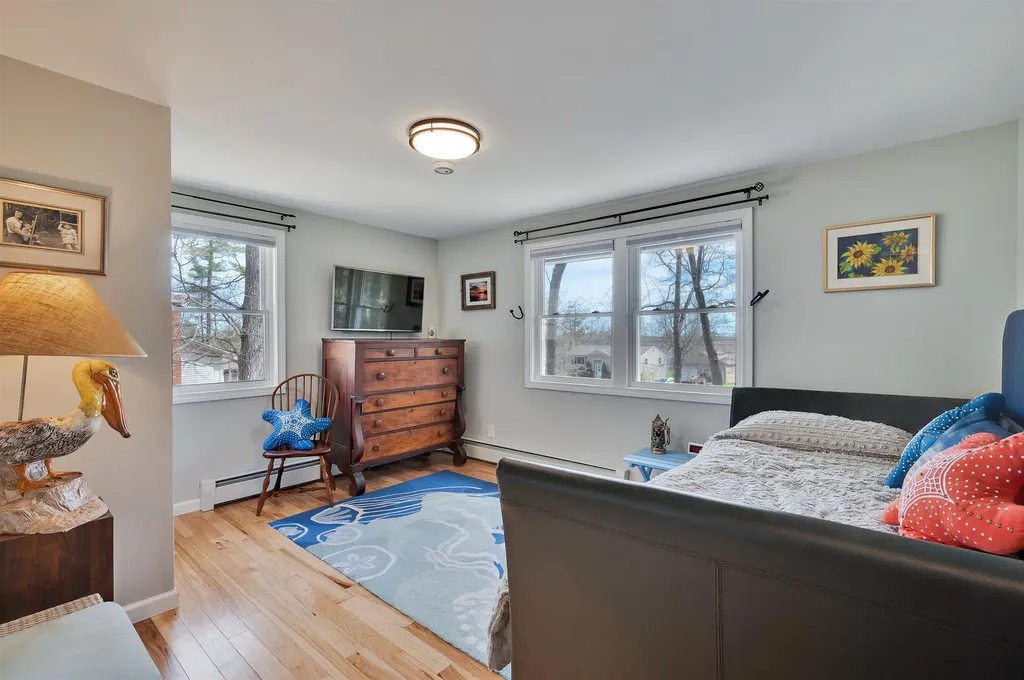 76 Harriman Hill Road Raymond NH 03077