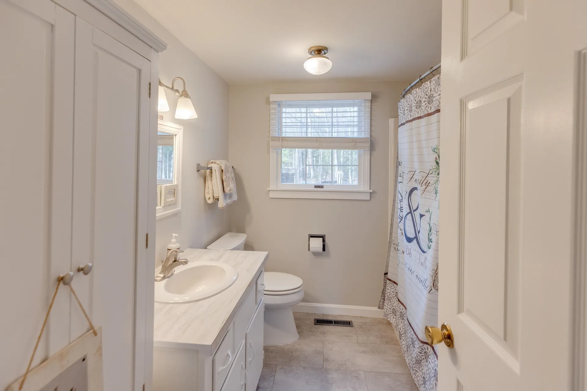13 Pasture Lane Thornton NH 03285
