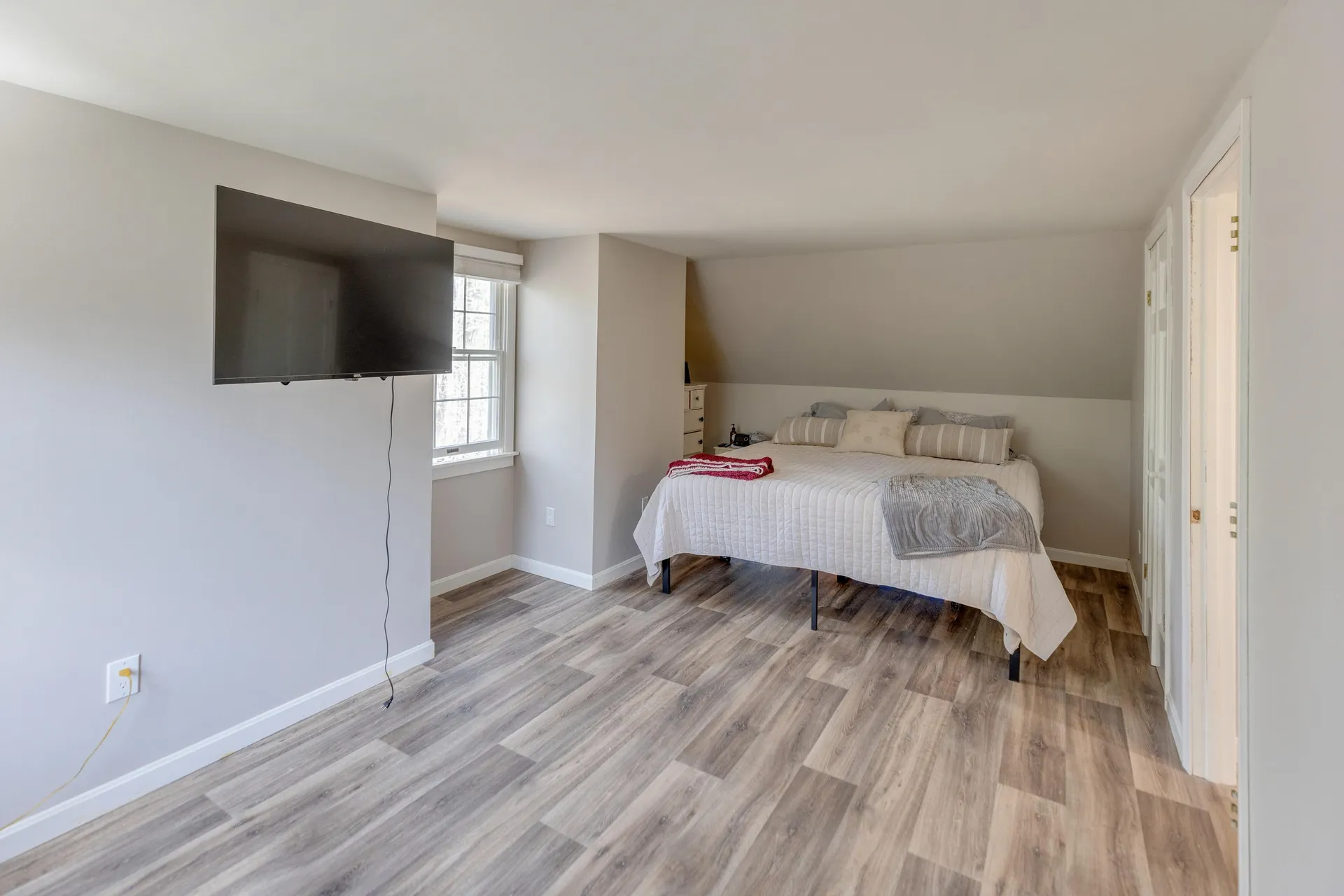 13 Pasture Lane Thornton NH 03285