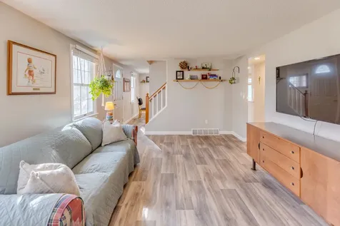 13 Pasture Lane Thornton NH 03285