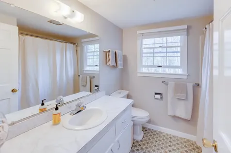 13 Pasture Lane Thornton NH 03285