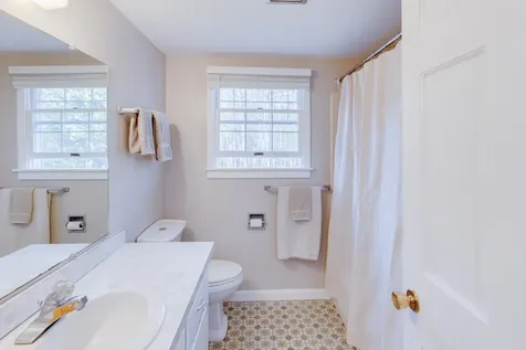 13 Pasture Lane Thornton NH 03285
