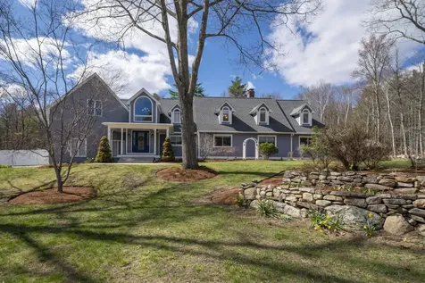 123 Stephen Drive Goffstown NH 03045