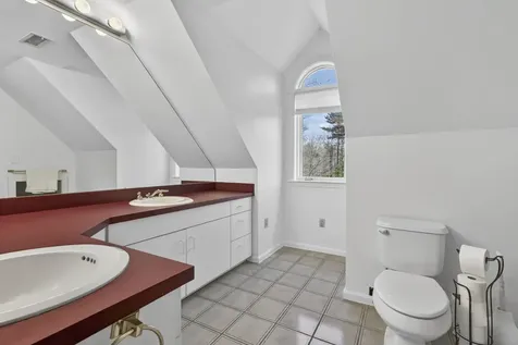 123 Stephen Drive Goffstown NH 03045