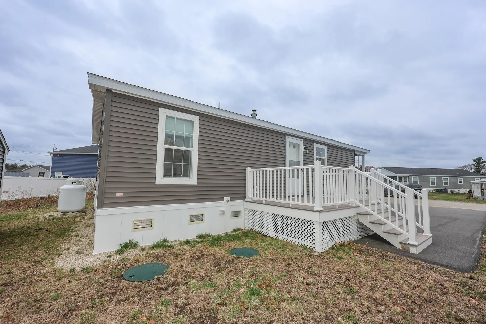 11 Hagop Road Salem NH 03073