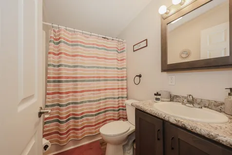 11 Hagop Road Salem NH 03079-0