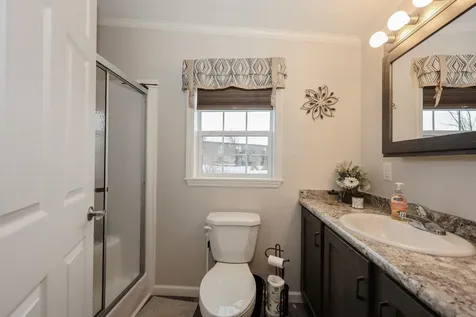 11 Hagop Road Salem NH 03073