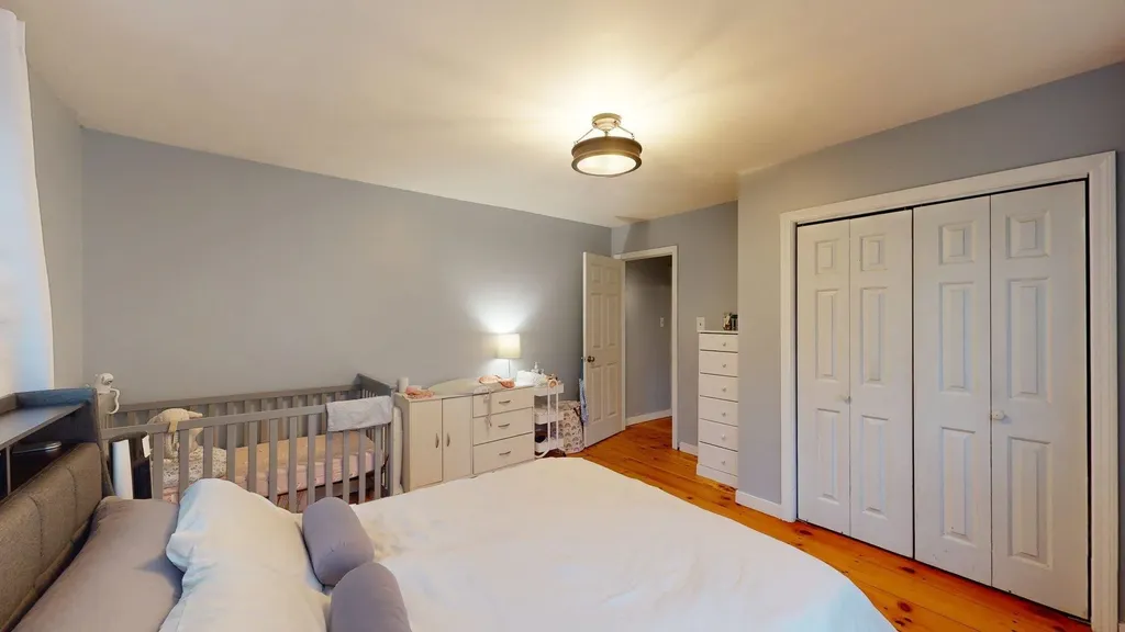 66 Litchfield Road Londonderry NH 03053