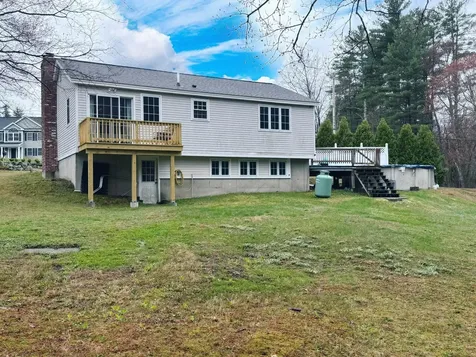 66 Litchfield Road Londonderry NH 03053