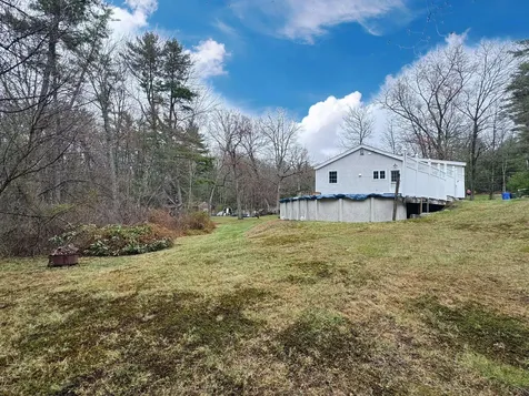 66 Litchfield Road Londonderry NH 03053