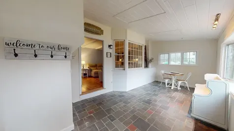 66 Litchfield Road Londonderry NH 03053