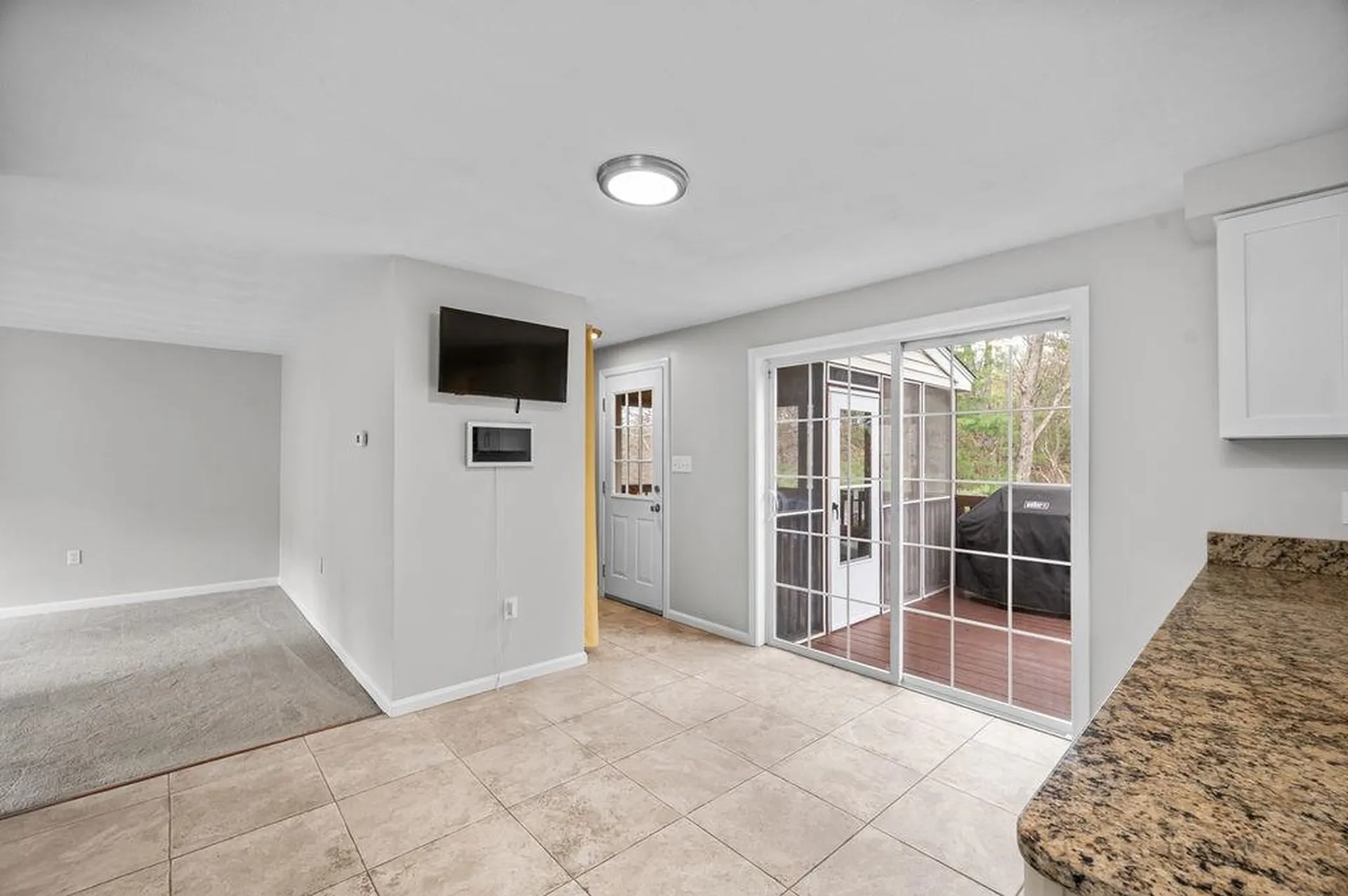 17 Cambridge Drive Merrimack NH 03054