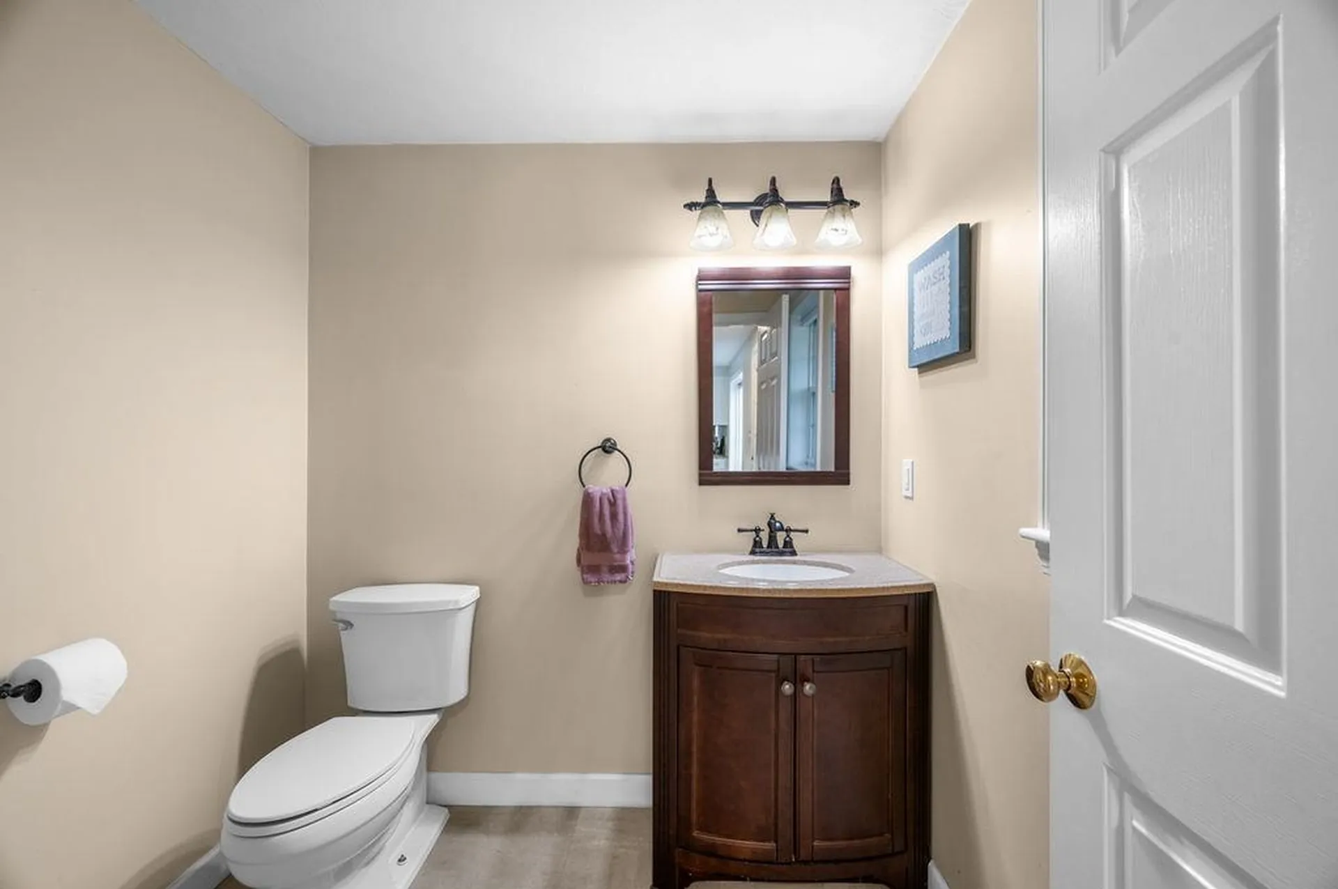 17 Cambridge Drive Merrimack NH 03054