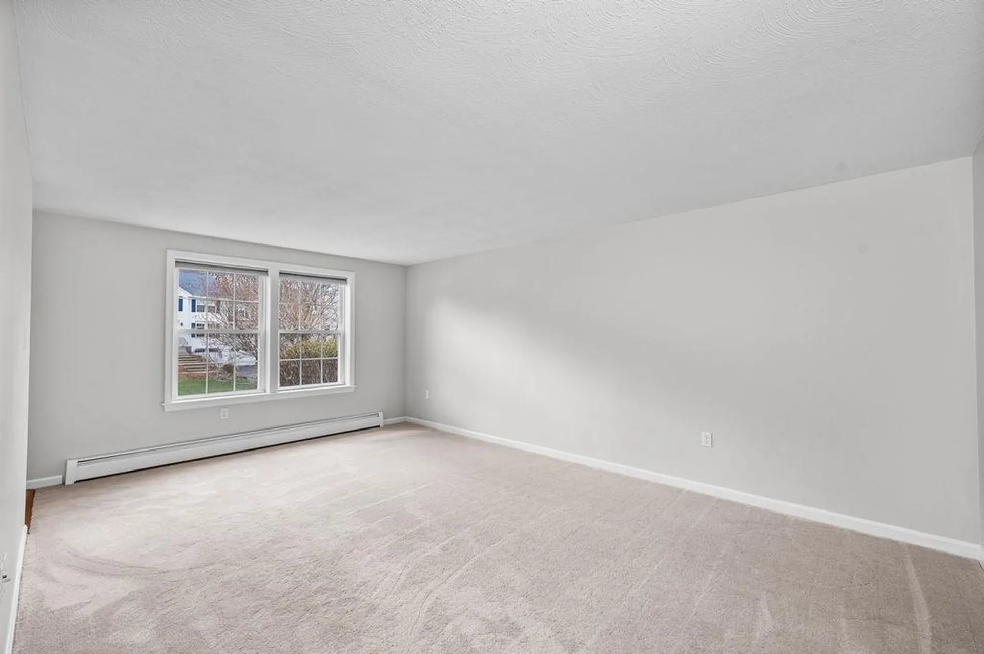 17 Cambridge Drive Merrimack NH 03054