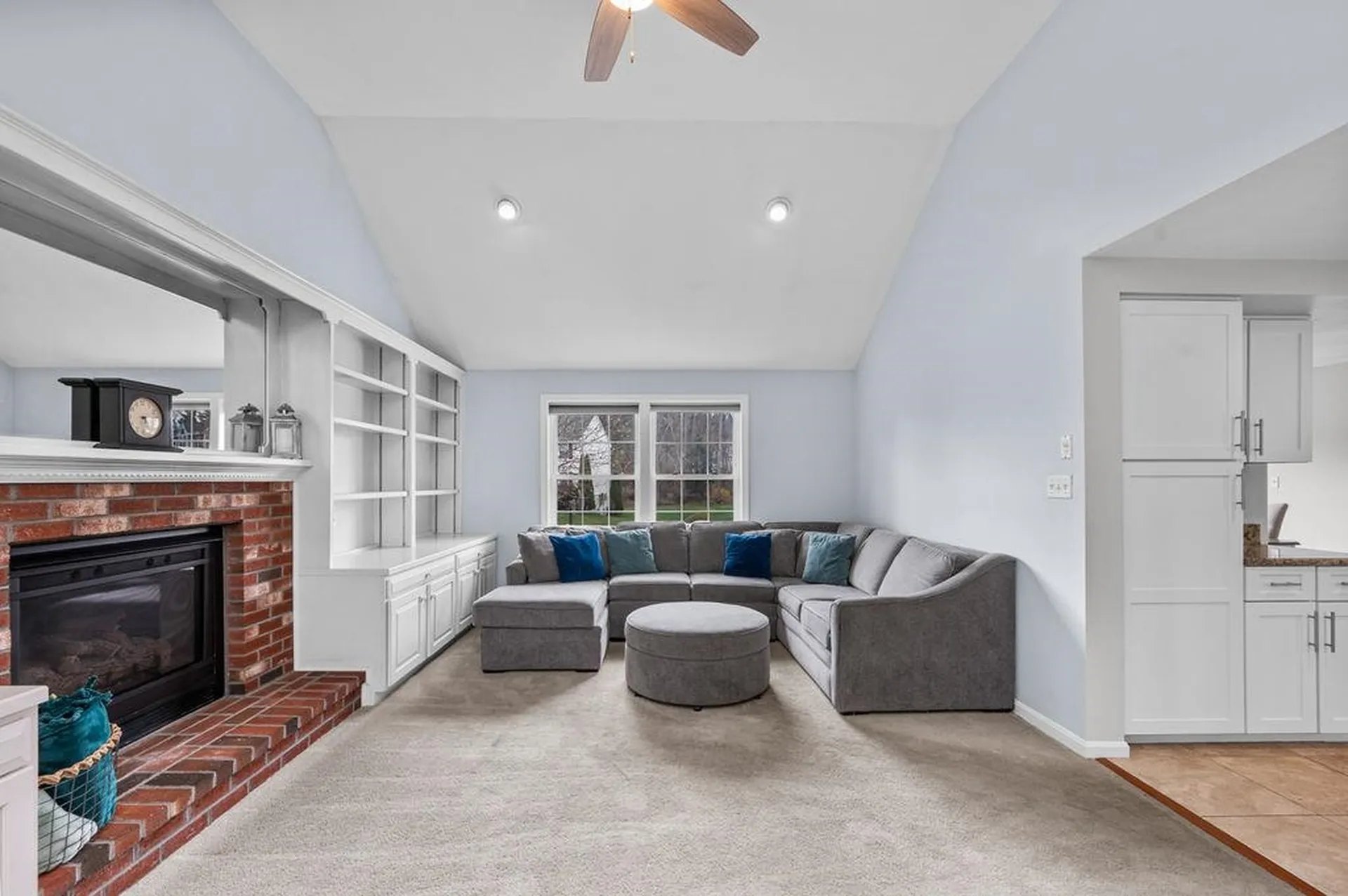 17 Cambridge Drive Merrimack NH 03054