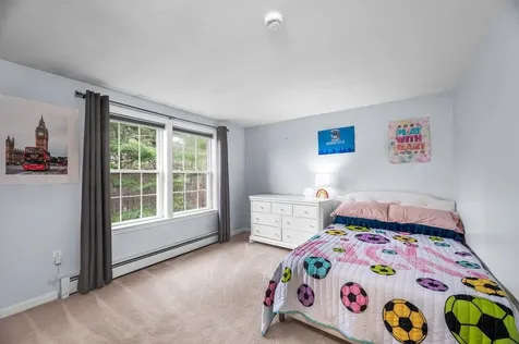 17 Cambridge Drive Merrimack NH 03054