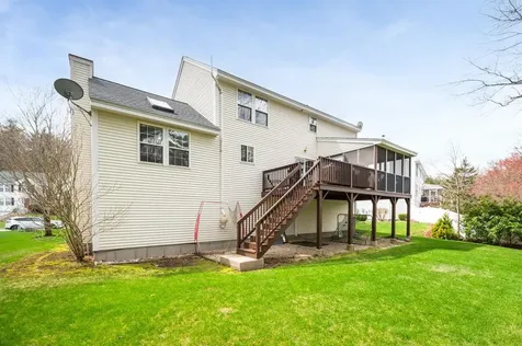 17 Cambridge Drive Merrimack NH 03054
