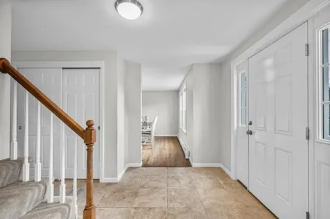 17 Cambridge Drive Merrimack NH 03054