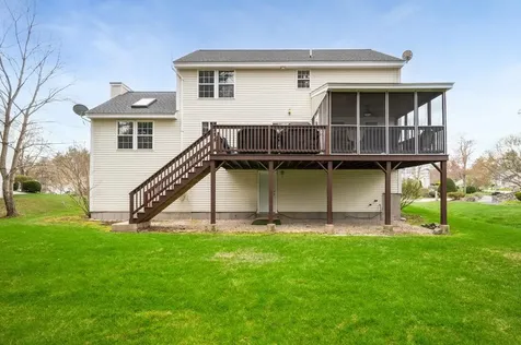 17 Cambridge Drive Merrimack NH 03054