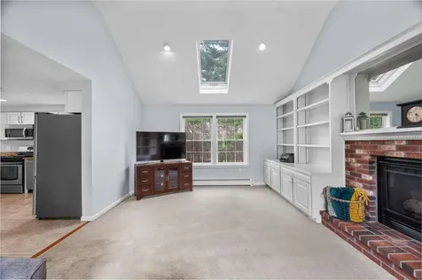 17 Cambridge Drive Merrimack NH 03054