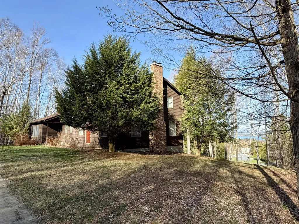 78 Hillside Drive Derby VT 05829