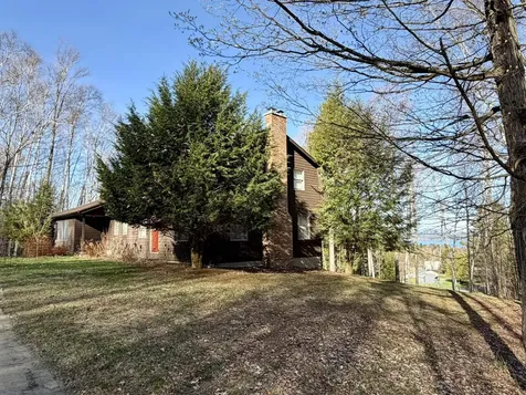 78 Hillside Drive Derby VT 05829