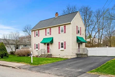 23 Second Street Somersworth NH 03878