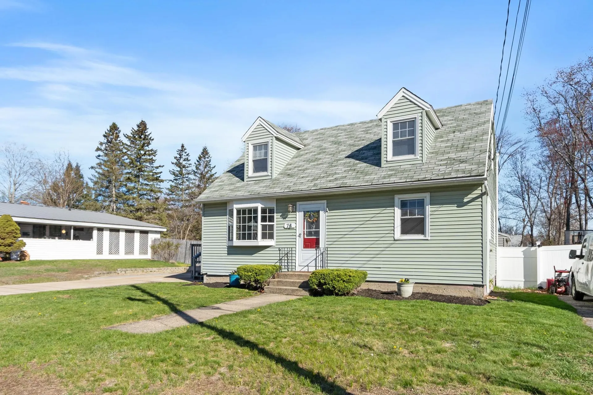78 Norcross Street Manchester NH 03109