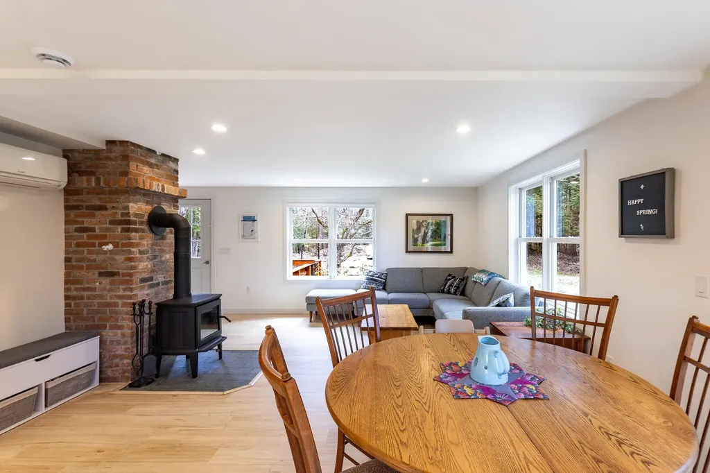 9 Paine Road Hanover NH 03750