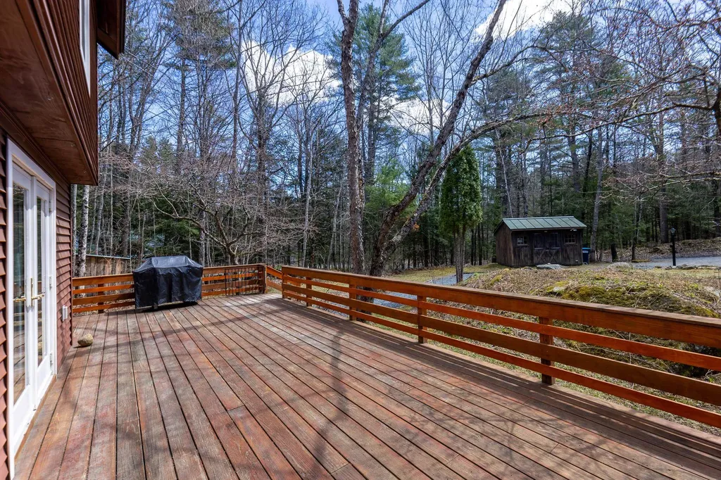 9 Paine Road Hanover NH 03750