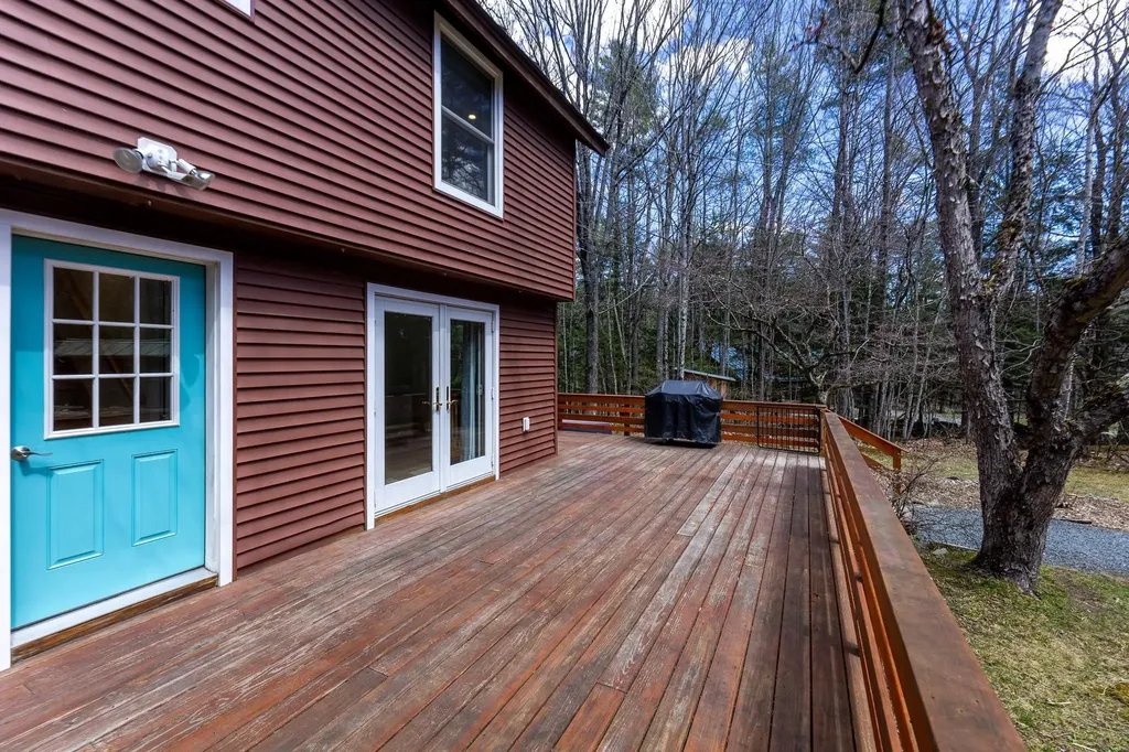9 Paine Road Hanover NH 03750