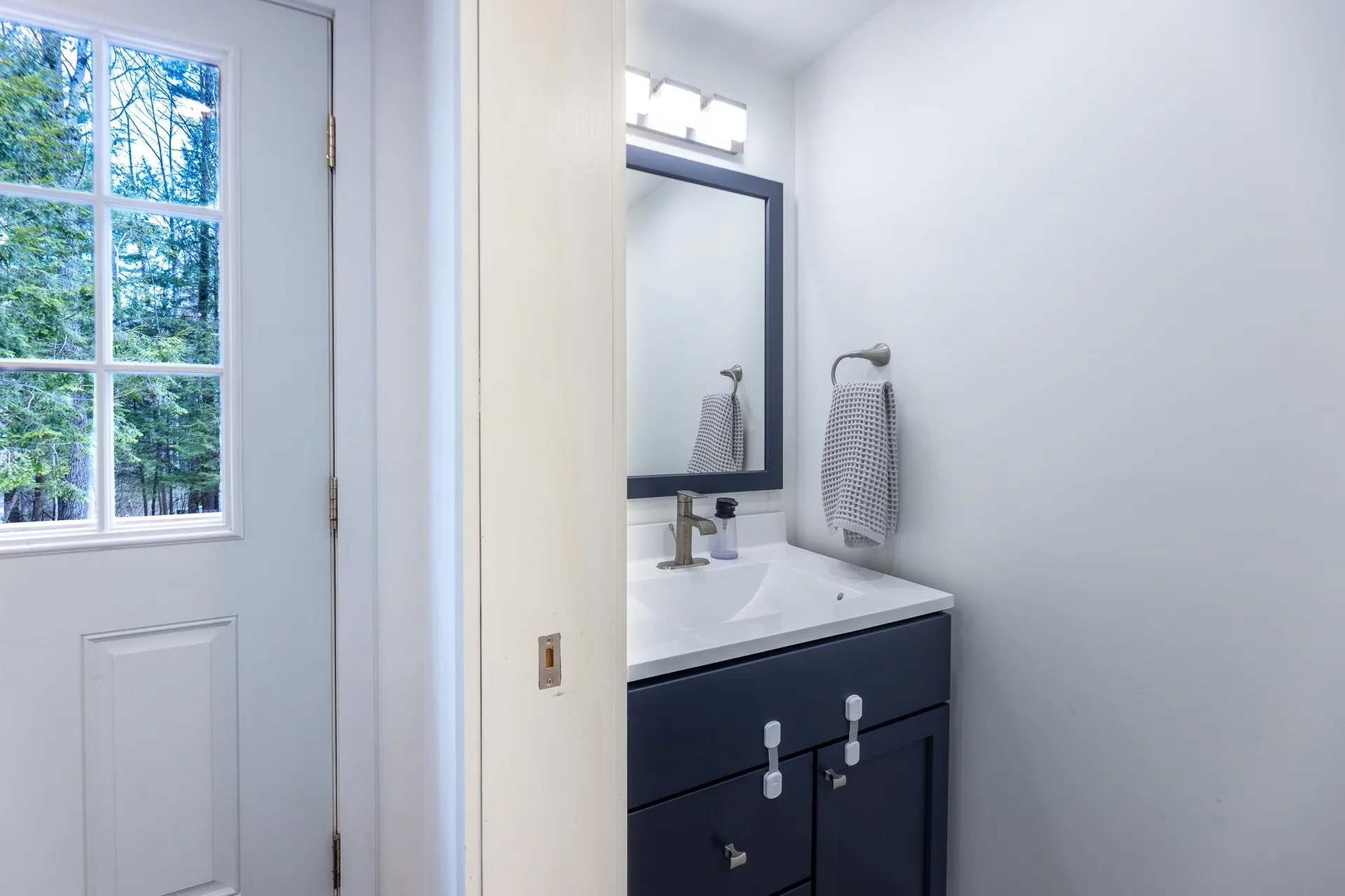 9 Paine Road Hanover NH 03750