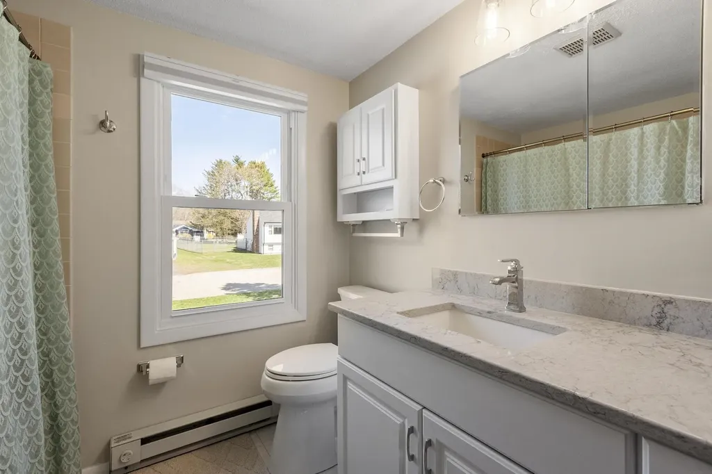 30 Davis Road Portsmouth NH 03801