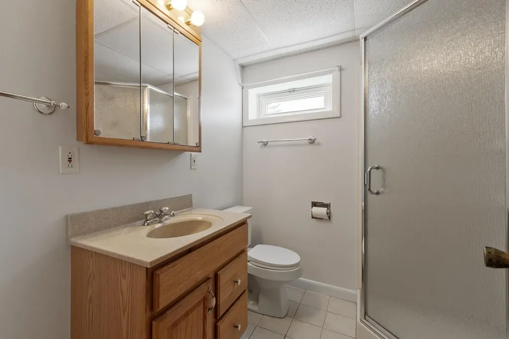 30 Davis Road Portsmouth NH 03801