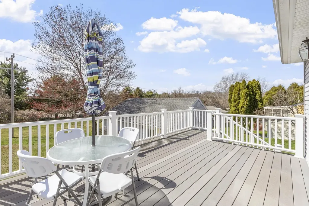 30 Davis Road Portsmouth NH 03801